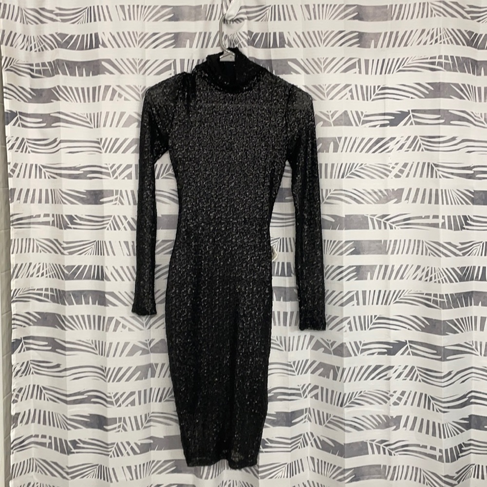 Black long sleeve sequence Dress size: s